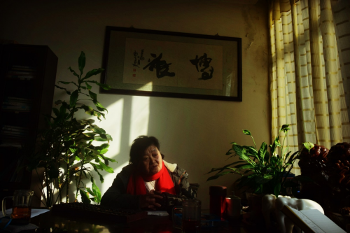 蜀大酒业女企业家孔庆荣访谈 不一样的人格魅力