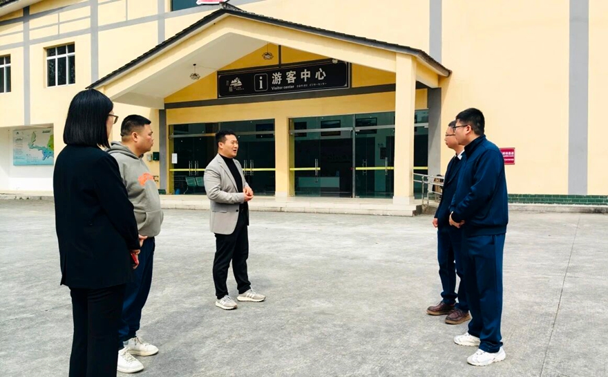建言献策助发展 会长张志龙赴石桥镇共话高质量未来